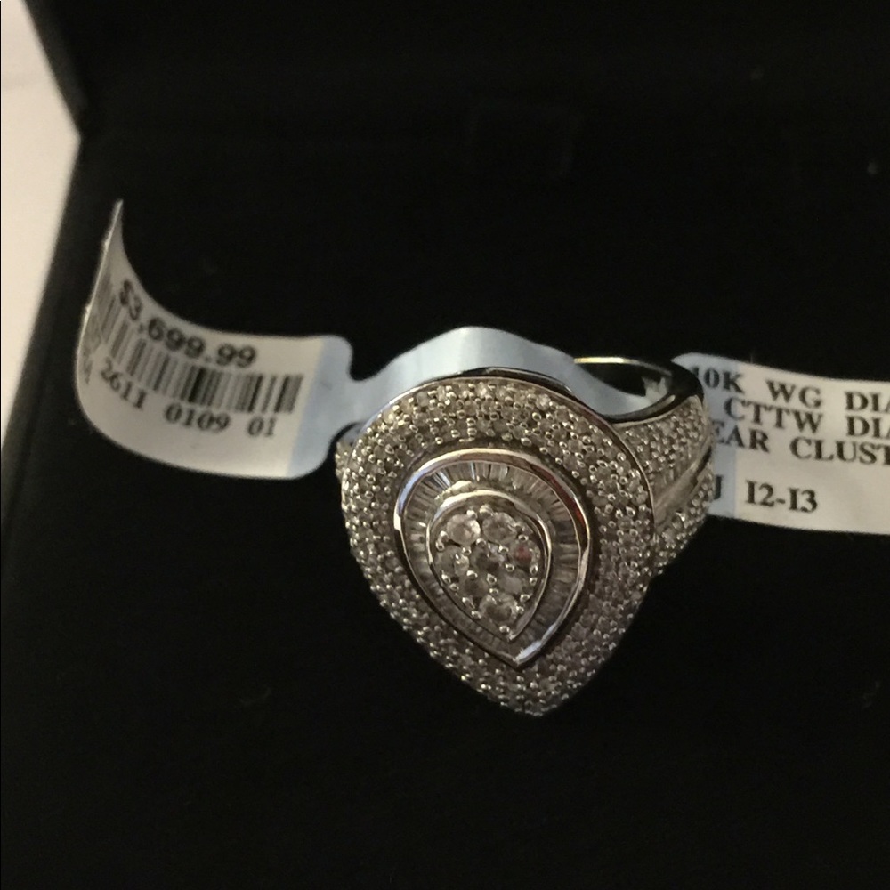 Diamond ring